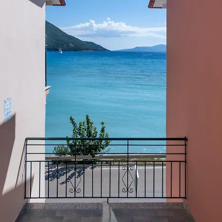 Apartment Apostolos 1 *